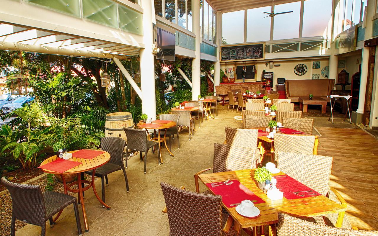 La Riviera Hotel San Antonio De Belen المظهر الخارجي الصورة