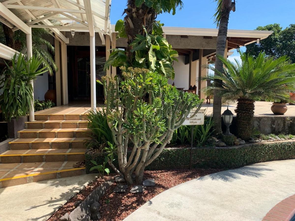 La Riviera Hotel San Antonio De Belen المظهر الخارجي الصورة