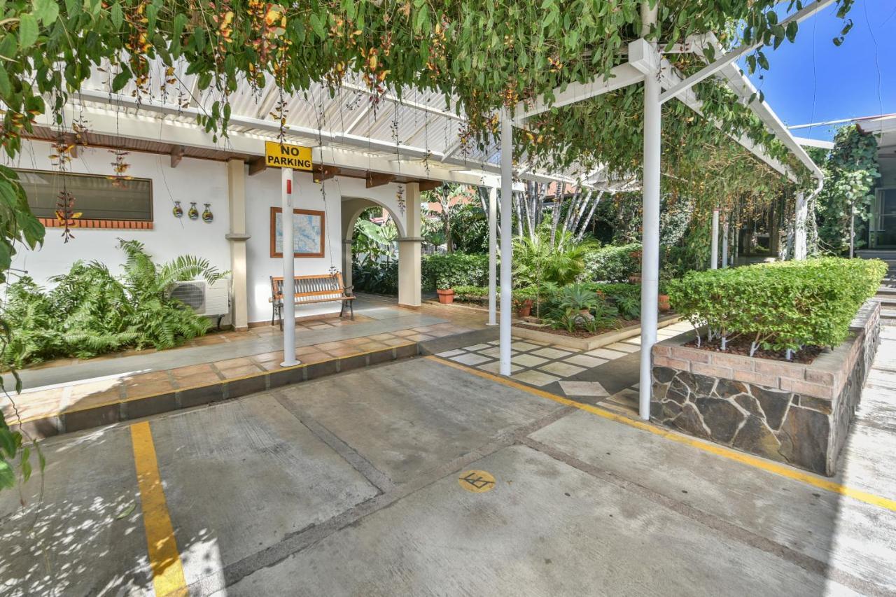 La Riviera Hotel San Antonio De Belen المظهر الخارجي الصورة
